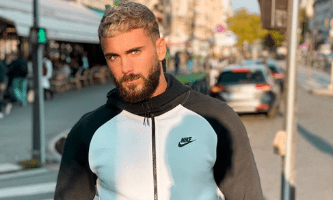 Illan (Les Marseillais) : amoureux, il se montre au lit avec sa nouvelle copine