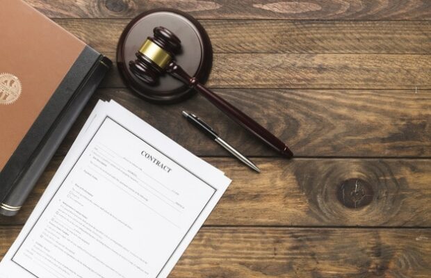 Infidélité : trompé par sa femme, ce mari condamne l’amant de celle-ci et remporte 750 000$ procès