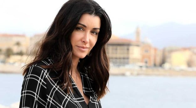 La chanteuse Jenifer !