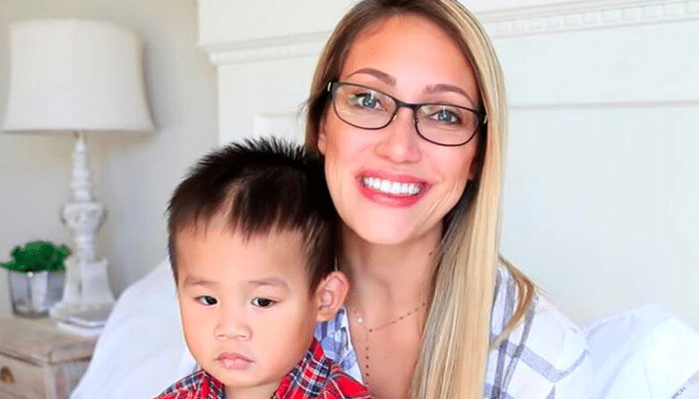 Cette Youtubeuse a abandonné son fils autiste, elle s'explique