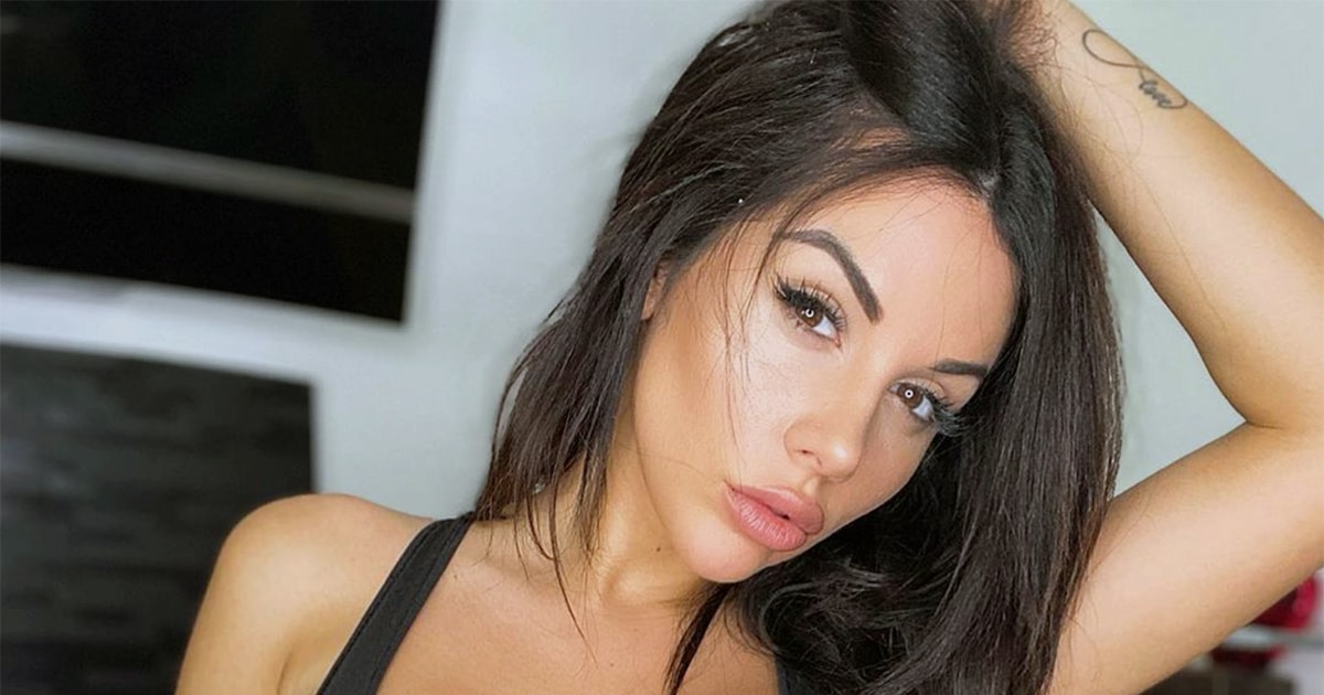 Laura Lempika : angoissée pour son accouchement, elle se confie