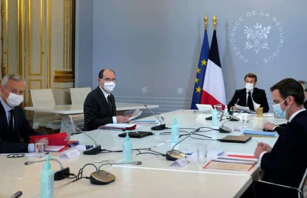 Reconfinement, couvre-feu national à 18h… Les 3 pistes envisagées Reconfinement, couvre-feu national à 18h... Les 3 pistes envisagées