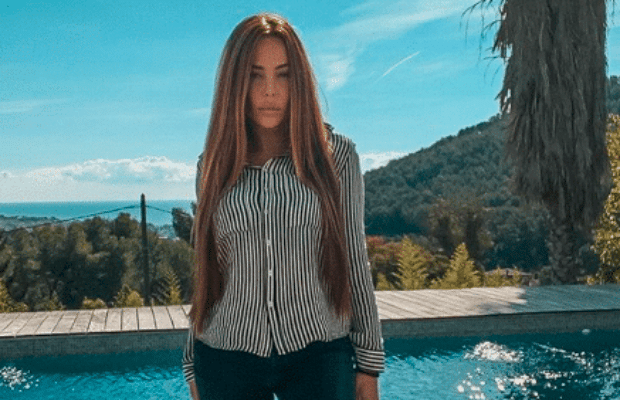 Kim Glow montre sa dernière session shopping, les commentaires fusent