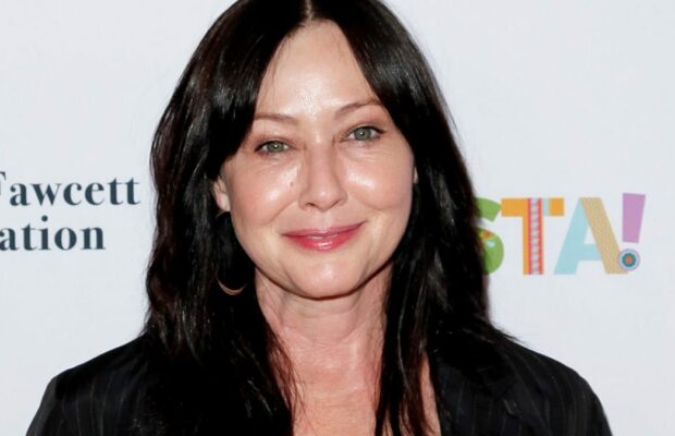 Shannen Doherty face au cancer : elle montre des images poignantes de son combat contre la maladie
