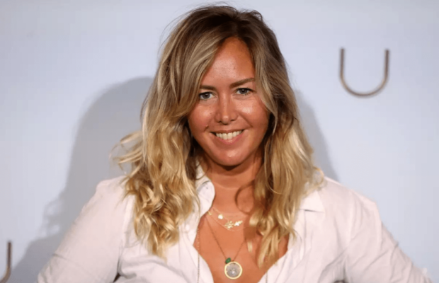 ‘Mon corps est déformé’ : Enora Malagré transformée par l’endométriose, elle se livre à coeur ouvert 'Mon corps est déformé' : Enora Malagré transformée par l'endométriose, elle se livre à coeur ouvert