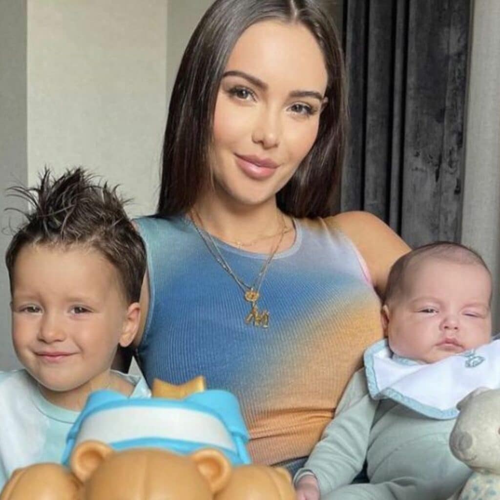 Nabilla : elle évoque l'éducation de ses enfants lors de son déplacement à Cannes