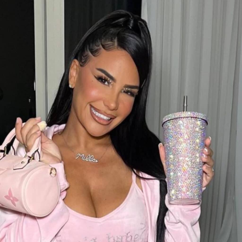 Milla Jasmine : elle ravive les doutes des internautes concernant sa grossesse