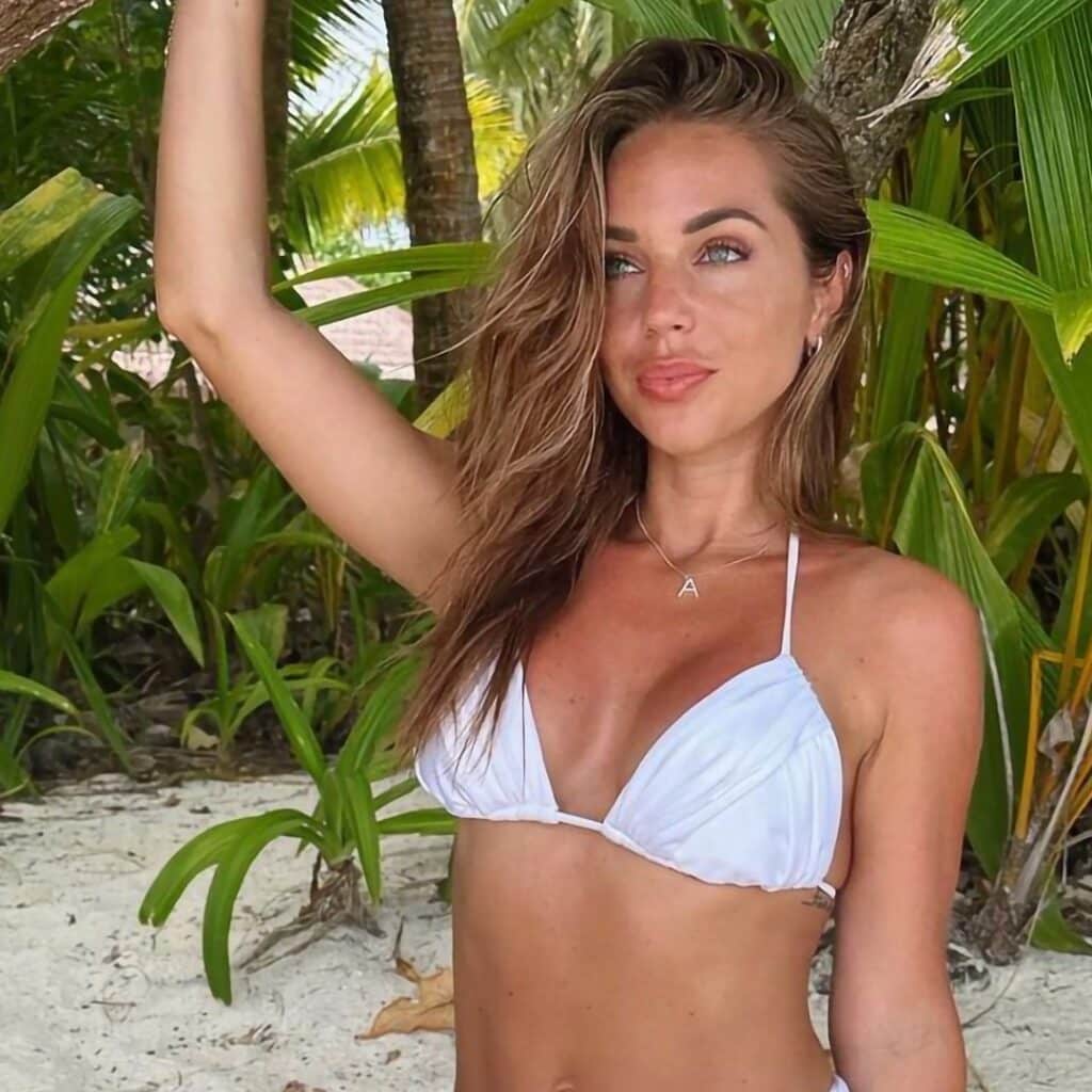 Maddy Burciaga : elle s'essaie à l'humour, les internautes s'en prennent à elle