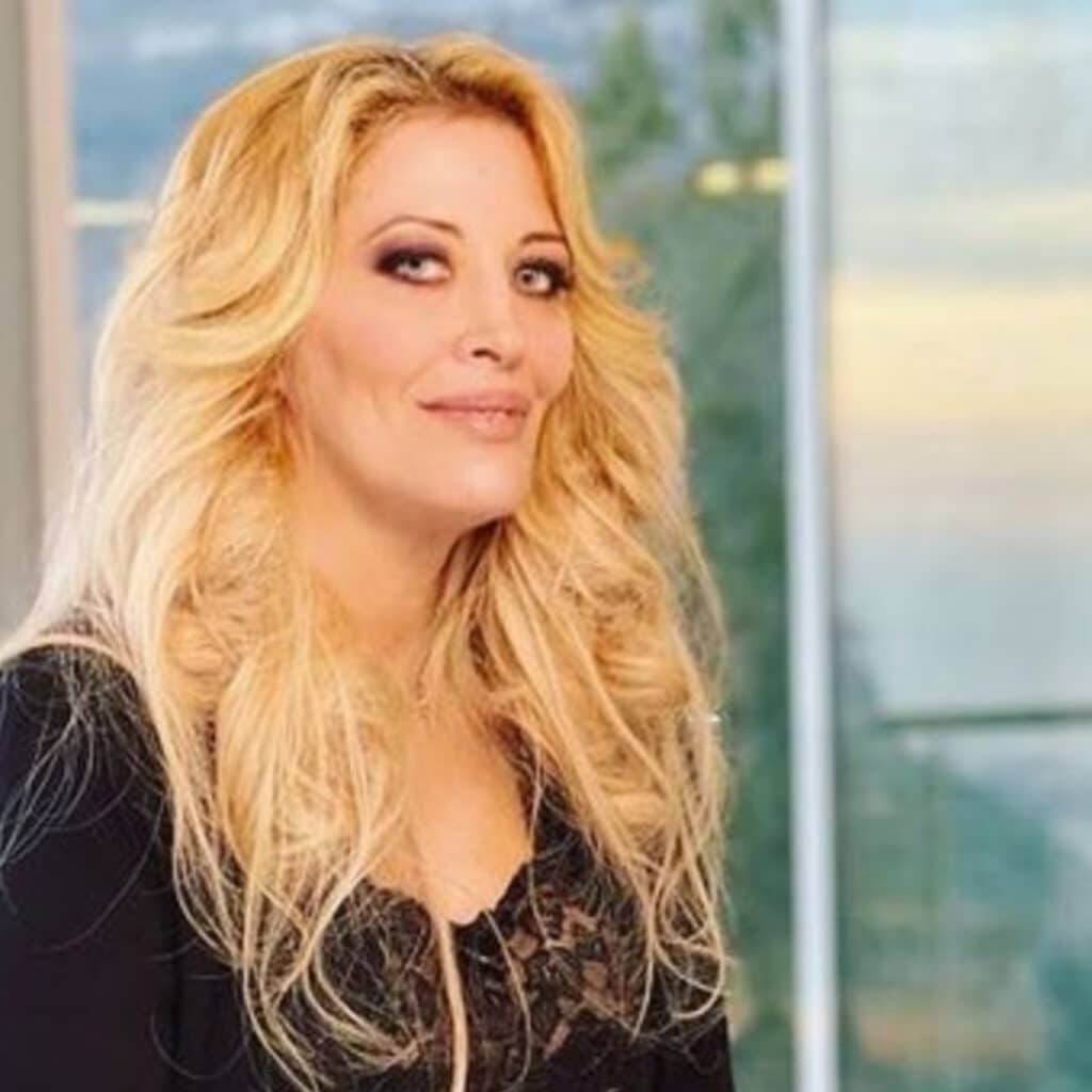 Loana : elle s'apprête à faire son grand retour dans une télé-réalité, le nom du programme se précise