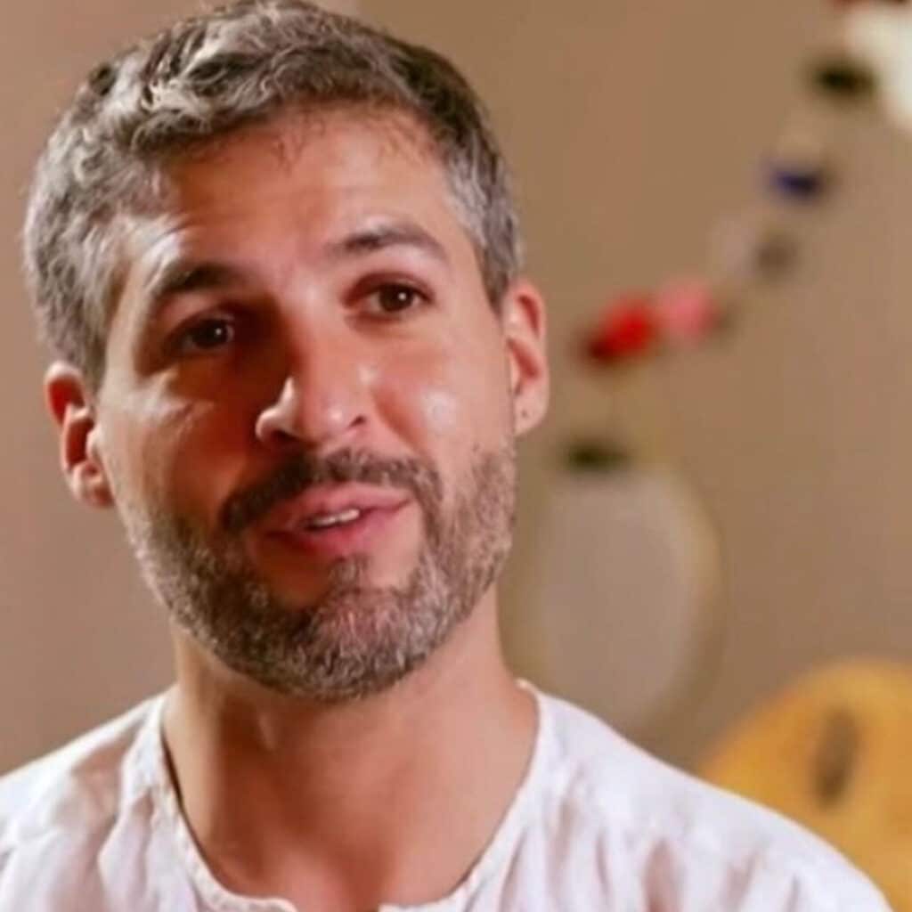 'Mon père est mort pendant l’expérience' : Pedro (Mariés au premier regard) s'exprime sur le tournage