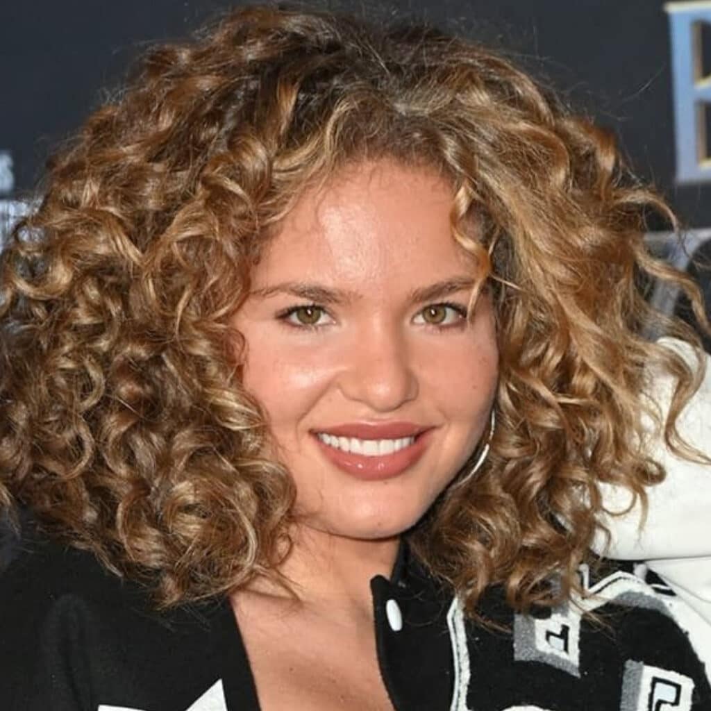 'J'ai sauté le pas' : Léa (Star Academy) change radicalement de coiffure et surprend les internautes