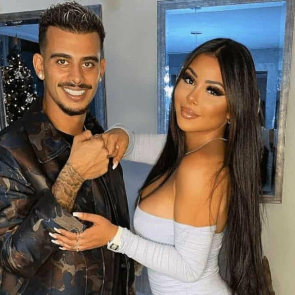Maeva Ghennam : de nouveau en couple avec Greg Yega ? Les internautes en sont sûrs