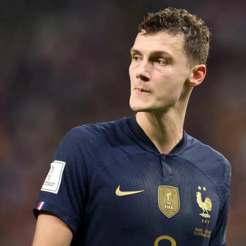 Décès de Nahel : l'équipe de France s'exprime mais Benjamin Pavard commet une erreur