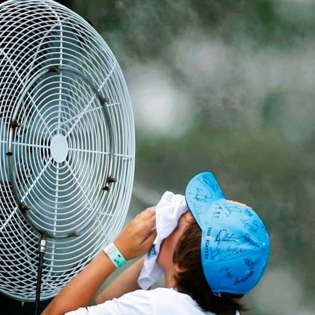 Canicule 2023 : combien cela vous coûte de laisser votre ventilateur allumé durant toute la nuit ? 