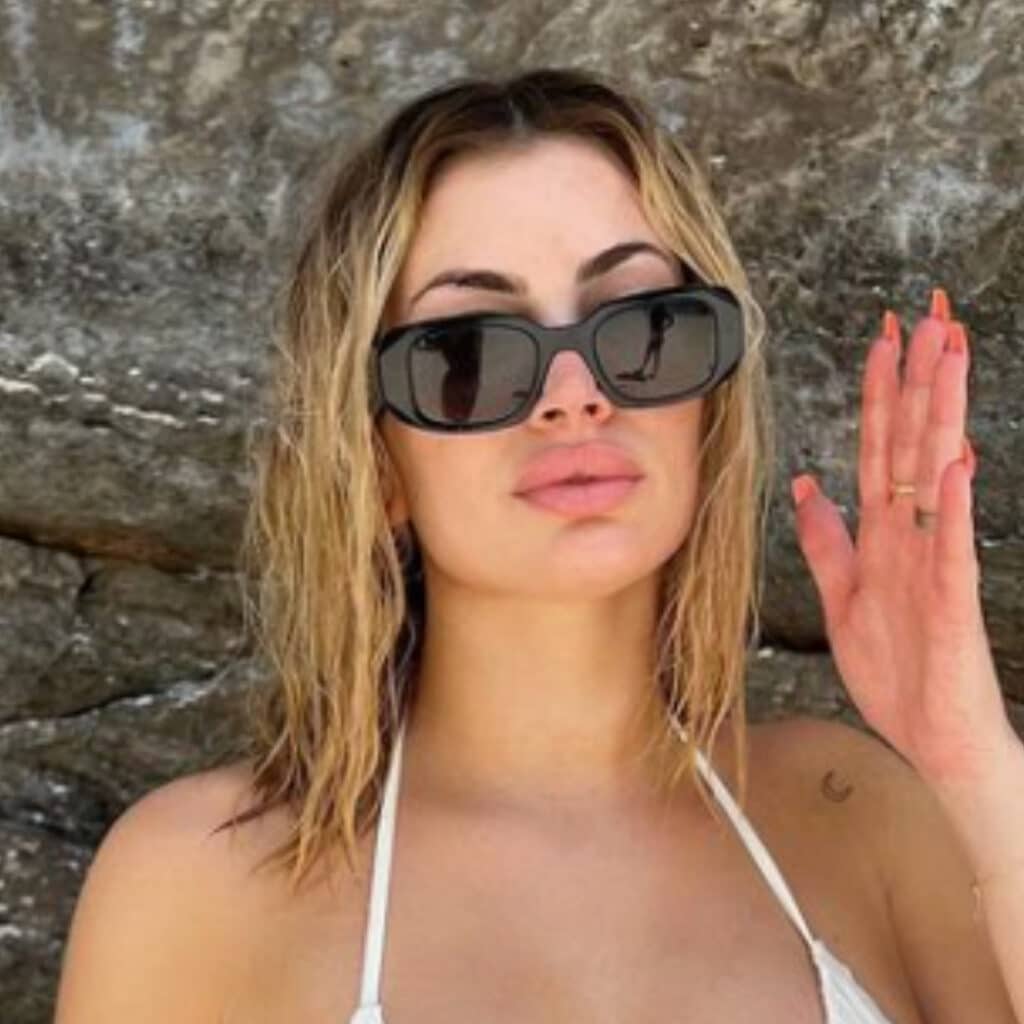 Mélanie Da Cruz : fini le blond, elle devient rousse et montre le résultat
