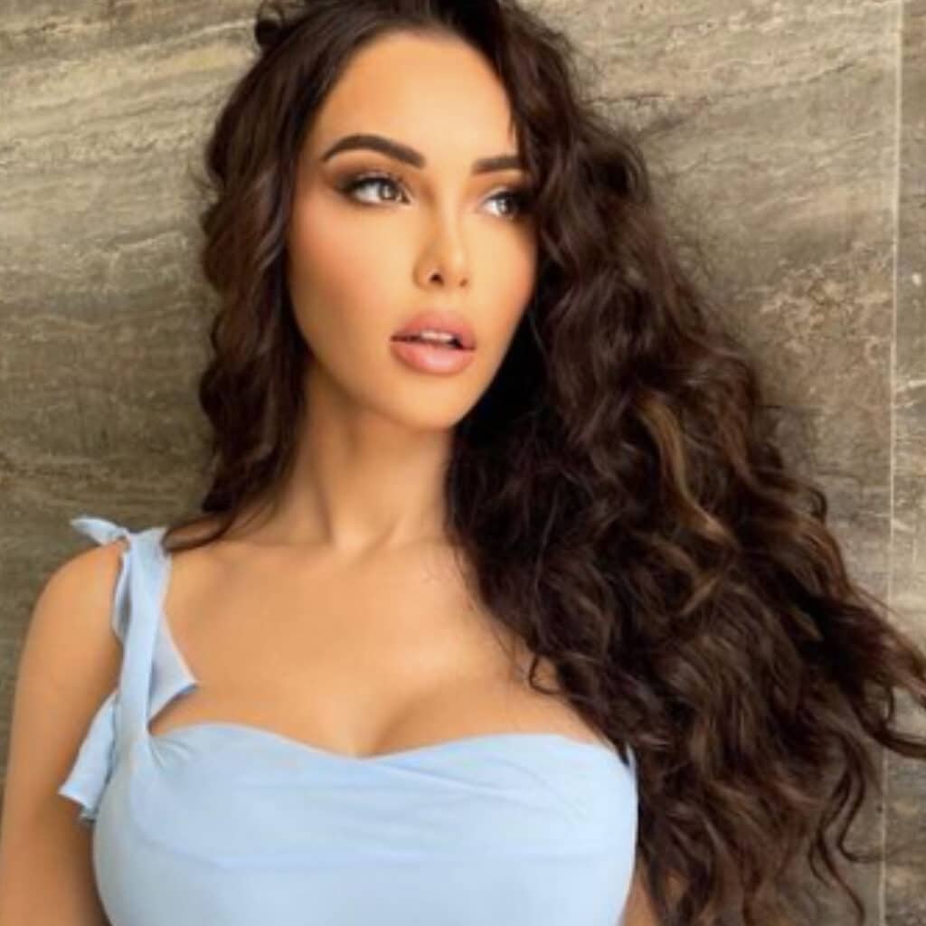 Nabilla Vergara : bientôt maman pour la troisième fois ? Elle montre à quoi ressemblera sa fille