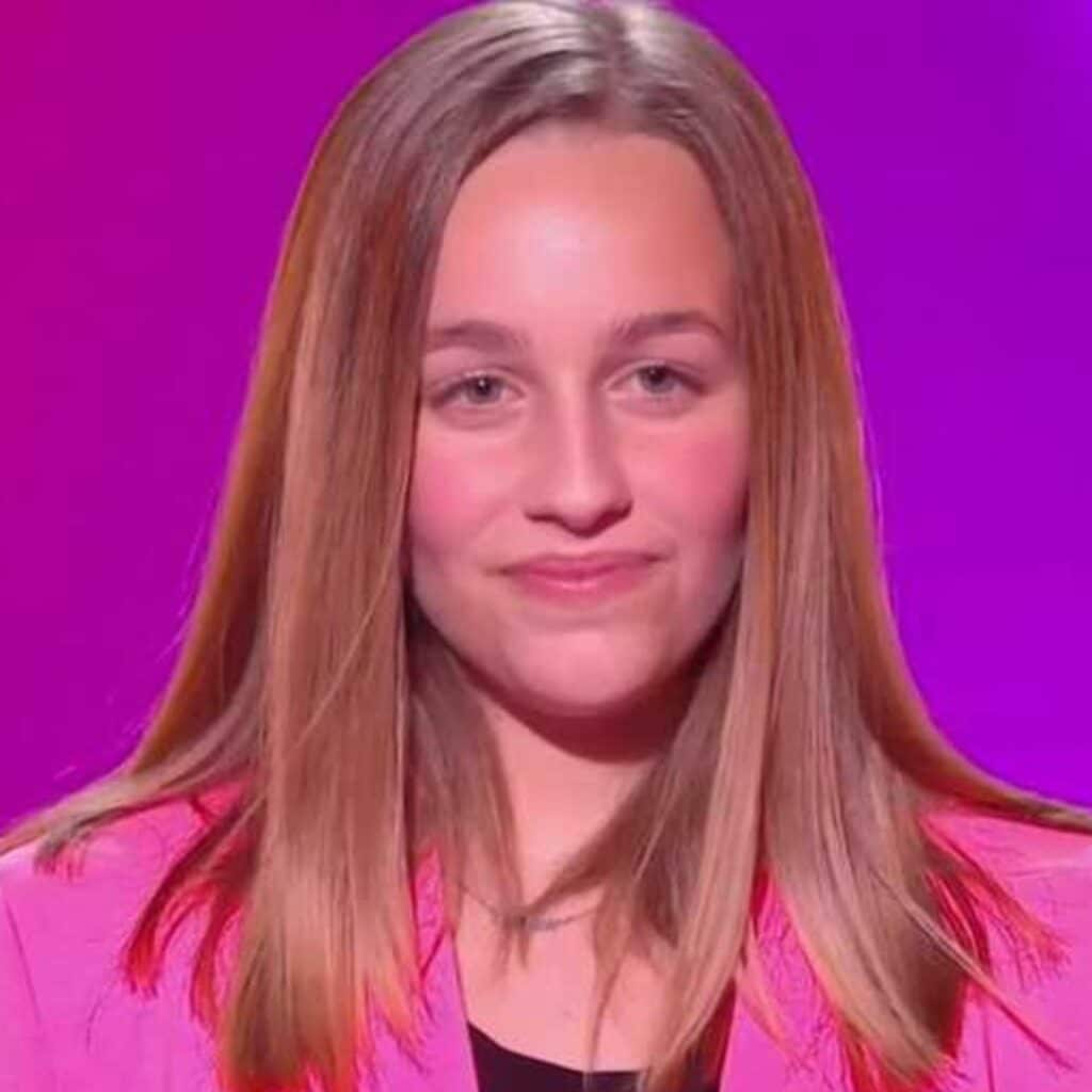 'Elle fait plus vielle que moi mais j'ai 30 ans' : l'âge d'une candidate de The Voice Kids gêne les internautes