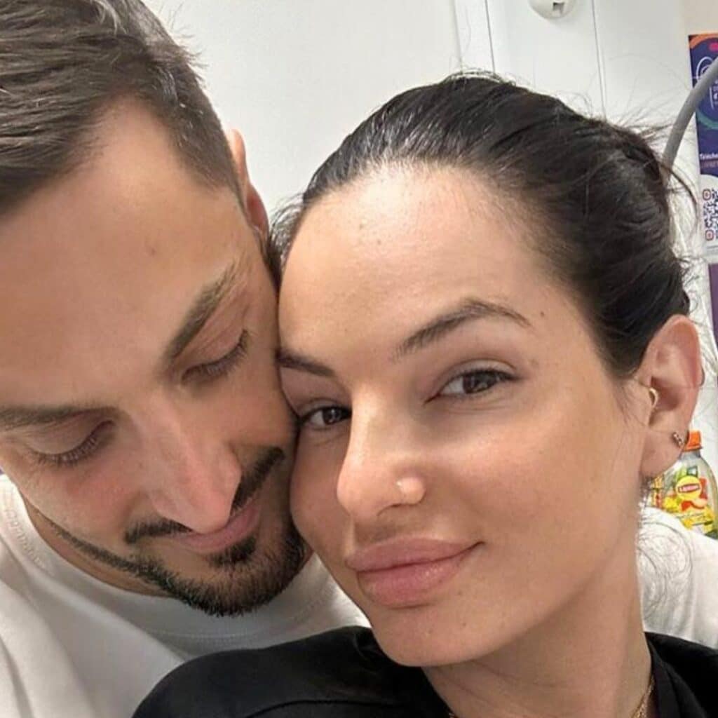Cloé Cooper maman : elle annonce la naissance de son premier enfant