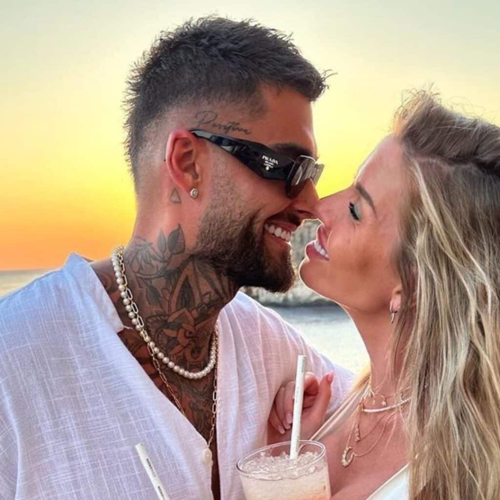 'On a voulu s'installer dans un bar, puis d'un coup...' : Jessica Thivenin raconte sa mésaventure pendant ses vacances à Hawaï