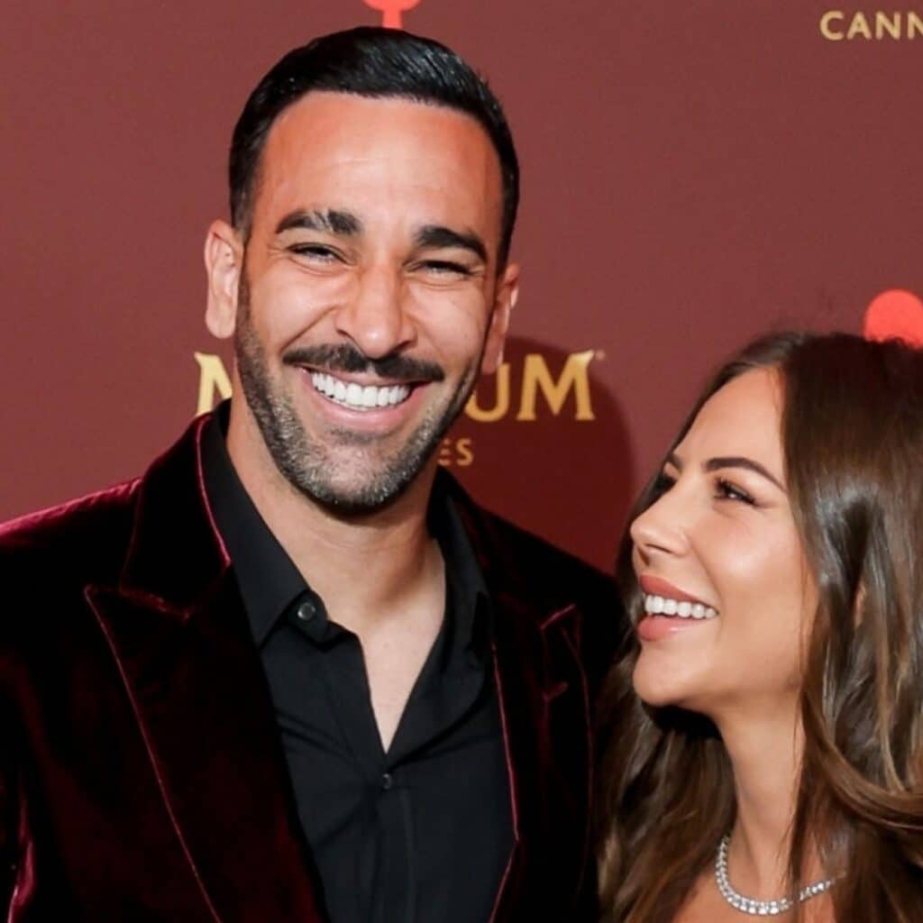 Adil Rami : définitivement séparé de Léna ? Il lui fait passer un message des plus clairs