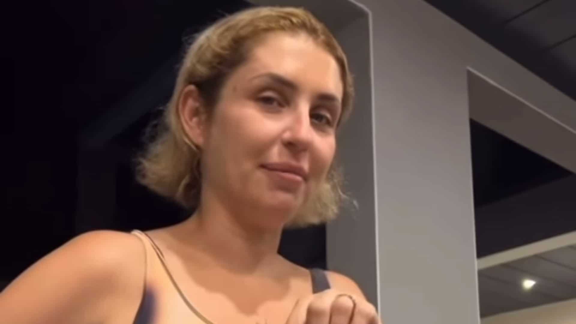 'Mon odeur intime à gratter' : Amandine Pellissard offre un cadeau très particulier à Jeremstar