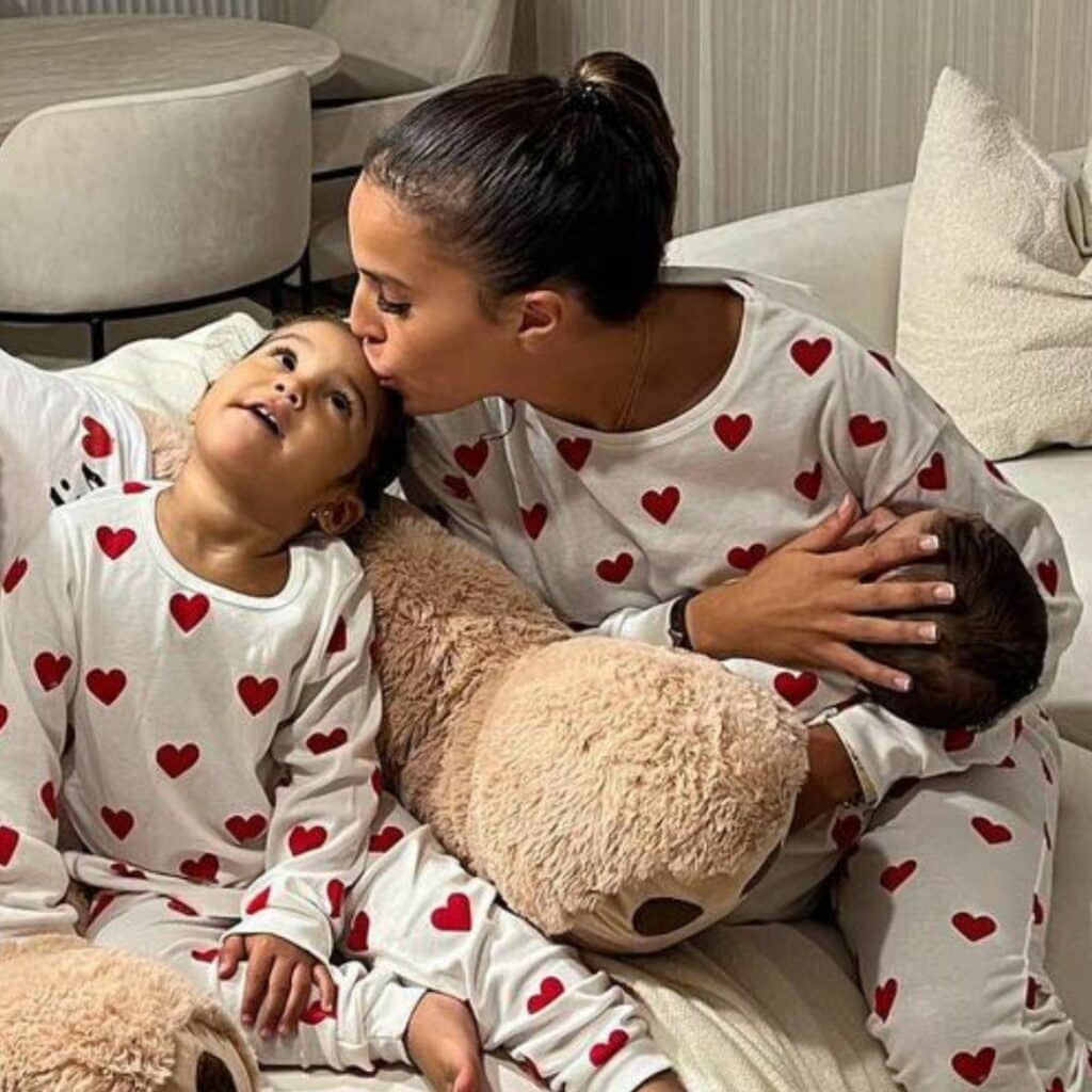Poupette Kenza : elle reconnaît avoir menti à sa communauté au sujet de ses enfants et s'explique