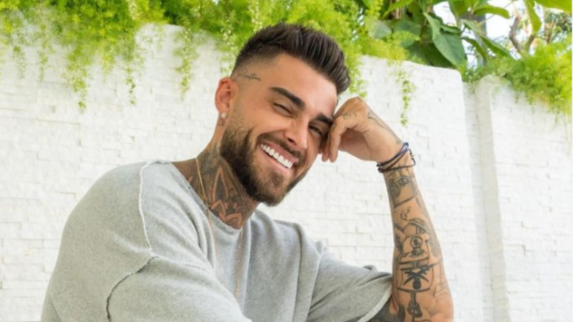 Thibault Garcia : il montre sa transformation capillaire après s'être fait poser des implants