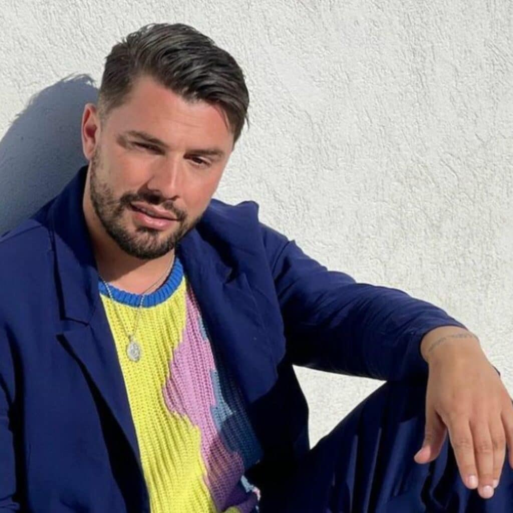'Je t'aime comme un dingue' : Kevin Guedj fou amoureux, il fait une déclaration d'amour à sa chérie