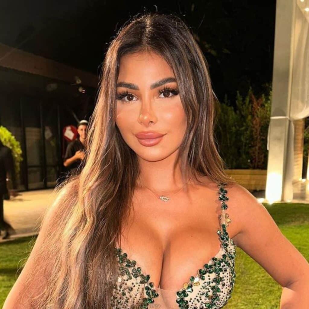 Maeva Ghennam : accusée de ne pas vouloir payer sa nanny, elle s’exprime
