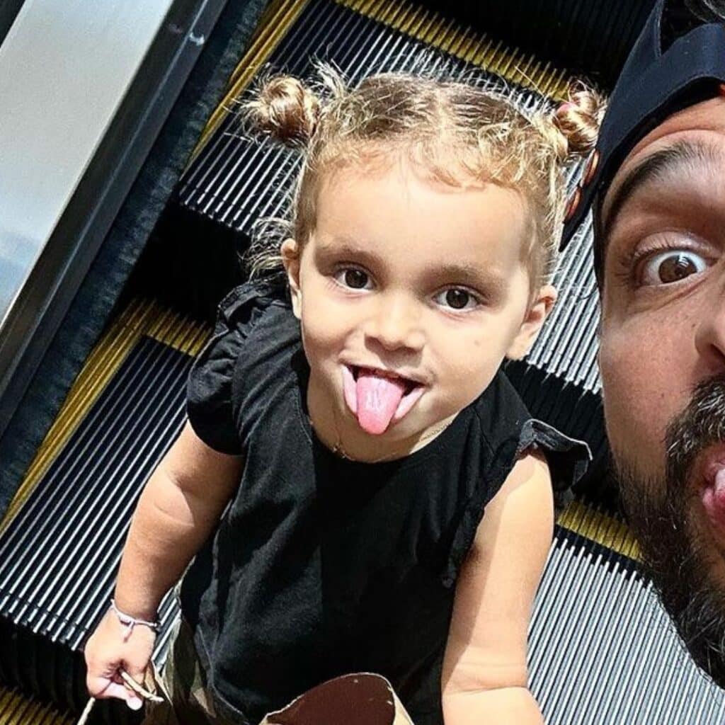 'Ta présence est un cadeau' : Julien Tanti fait une tendre déclaration d'amour à sa fille Angelina pour ses 3 ans