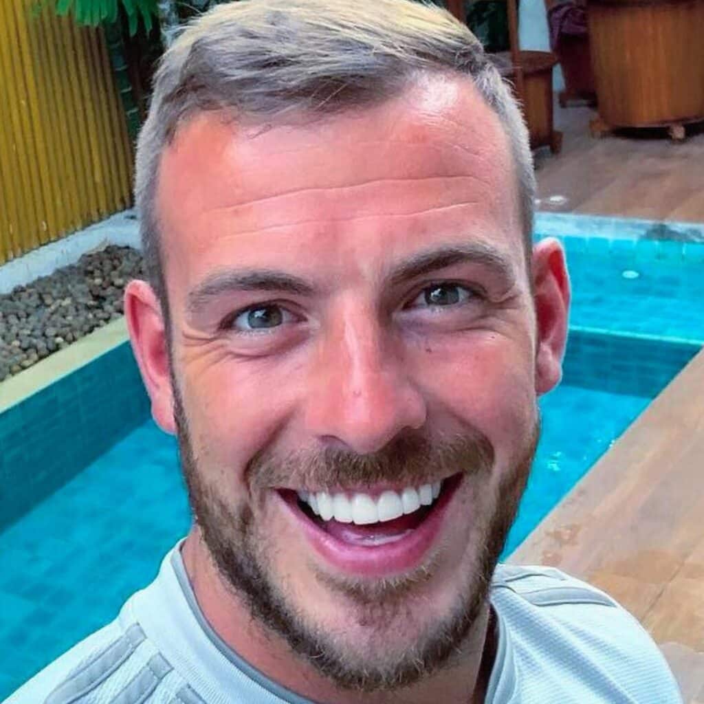Julien Bert : de nouveau en couple après sa rupture avec Mélanie Dedigama ? Il se livre