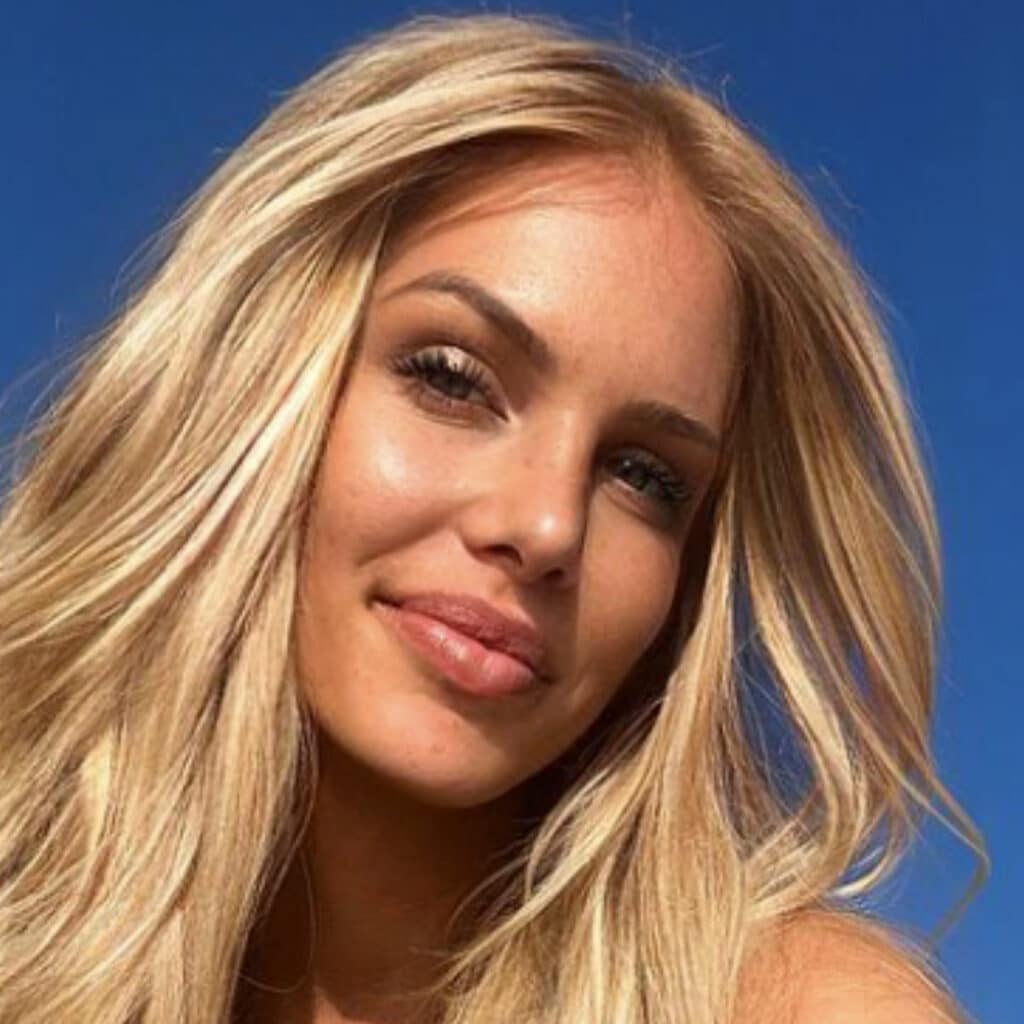 Adixia : elle serait en couple sur le tournage de 'Save the date', la nouvelle télé-réalité de W9