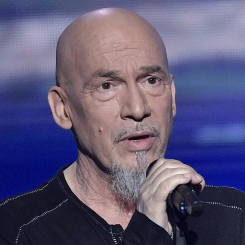 Florent Pagny : une photo capturée par Nikos Aliagas touche les internautes