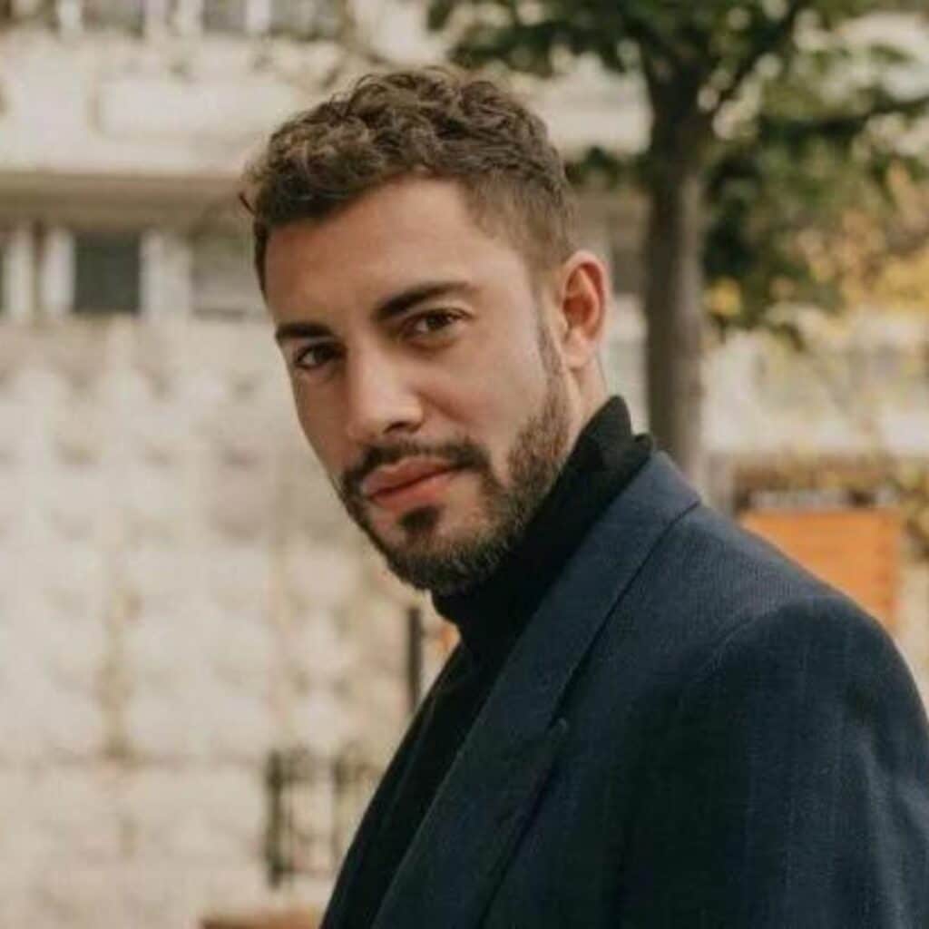 'Tu me manques tellement' : la dernière compagne de Marwan Berreni s'exprime après la découverte de son corps