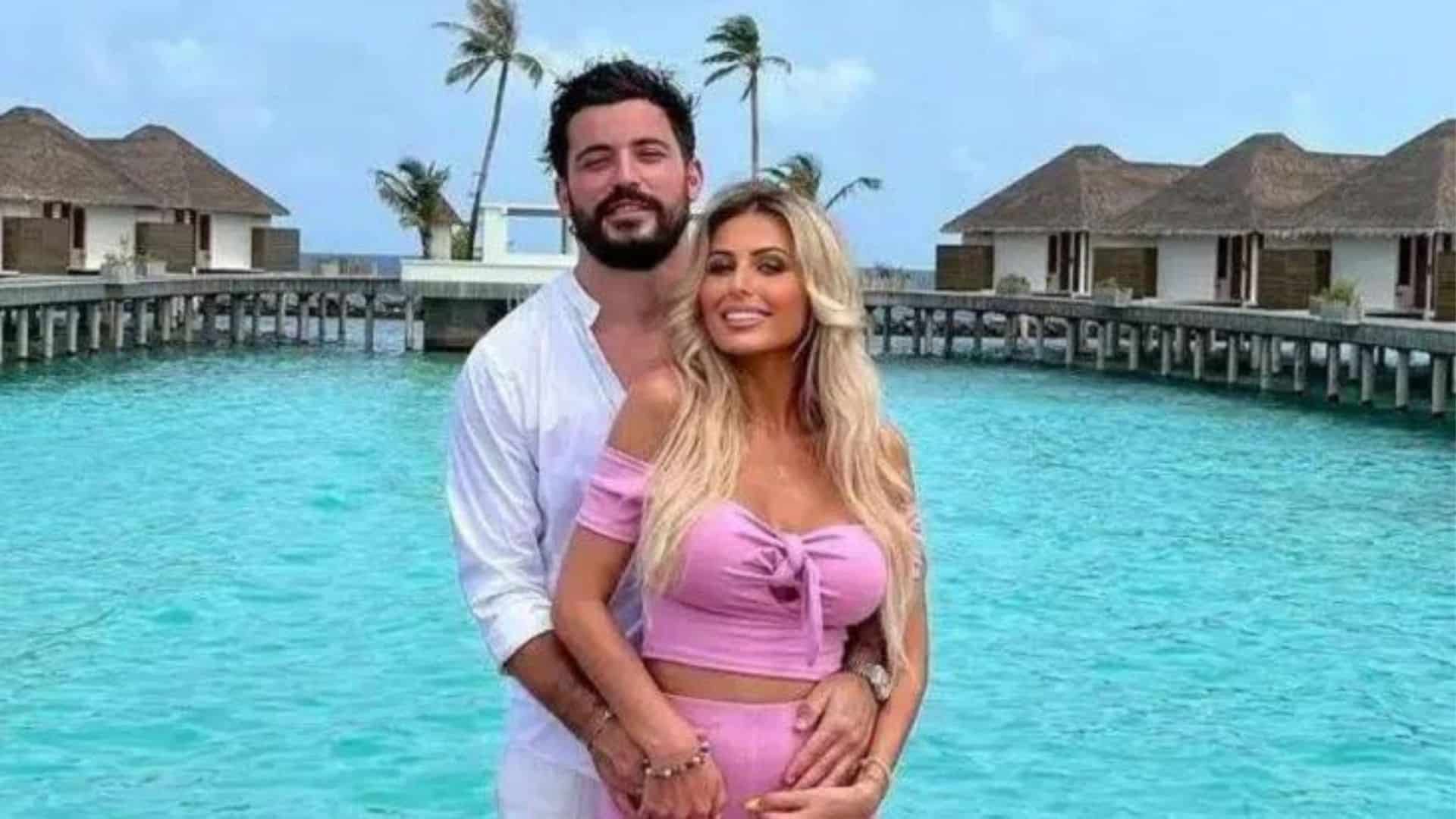 Romane (Les Cinquante) : elle explique pourquoi elle refuse de supprimer ses photos avec Anthony Matéo
