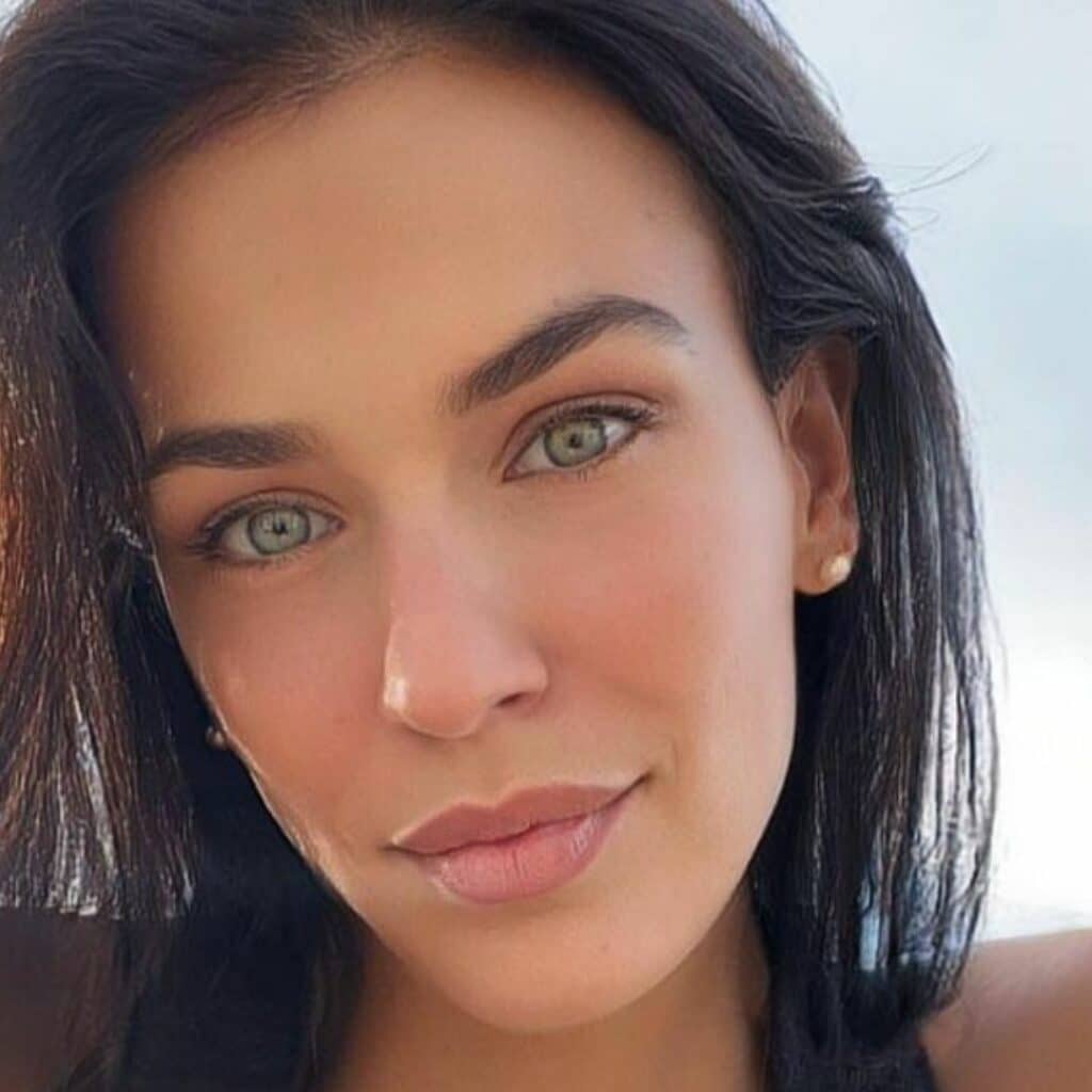 Julie Ricci : elle pose avec sa maman, ses abonnés surpris par leur forte ressemblance