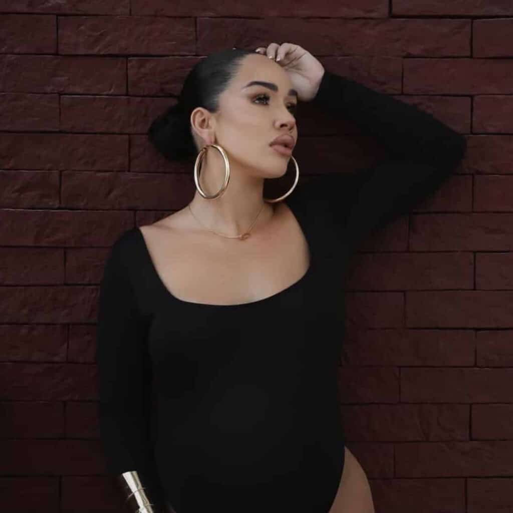 'C'est tout papa' : Jazz Correia montre pour la première fois le visage entier de son fils Love