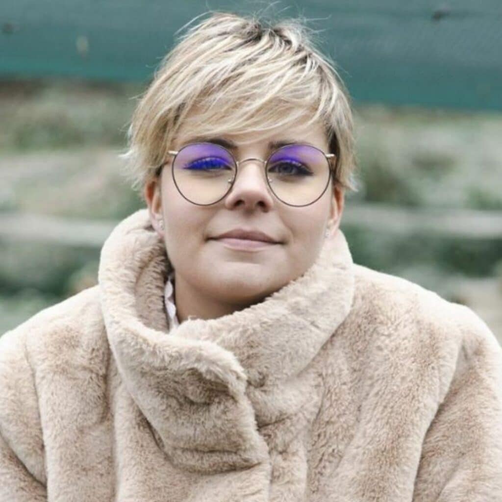 Perrine (L'amour est dans le pré) : elle garde un secret pour elle mais compromet son aventure
