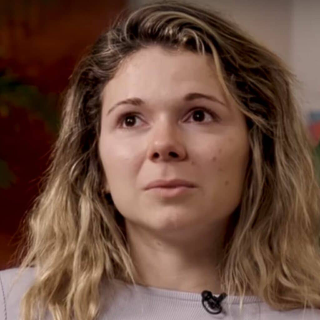 Juju Fitcats : en larmes, elle explique la crise de couple qu'elle traverse avec Tibo InShape