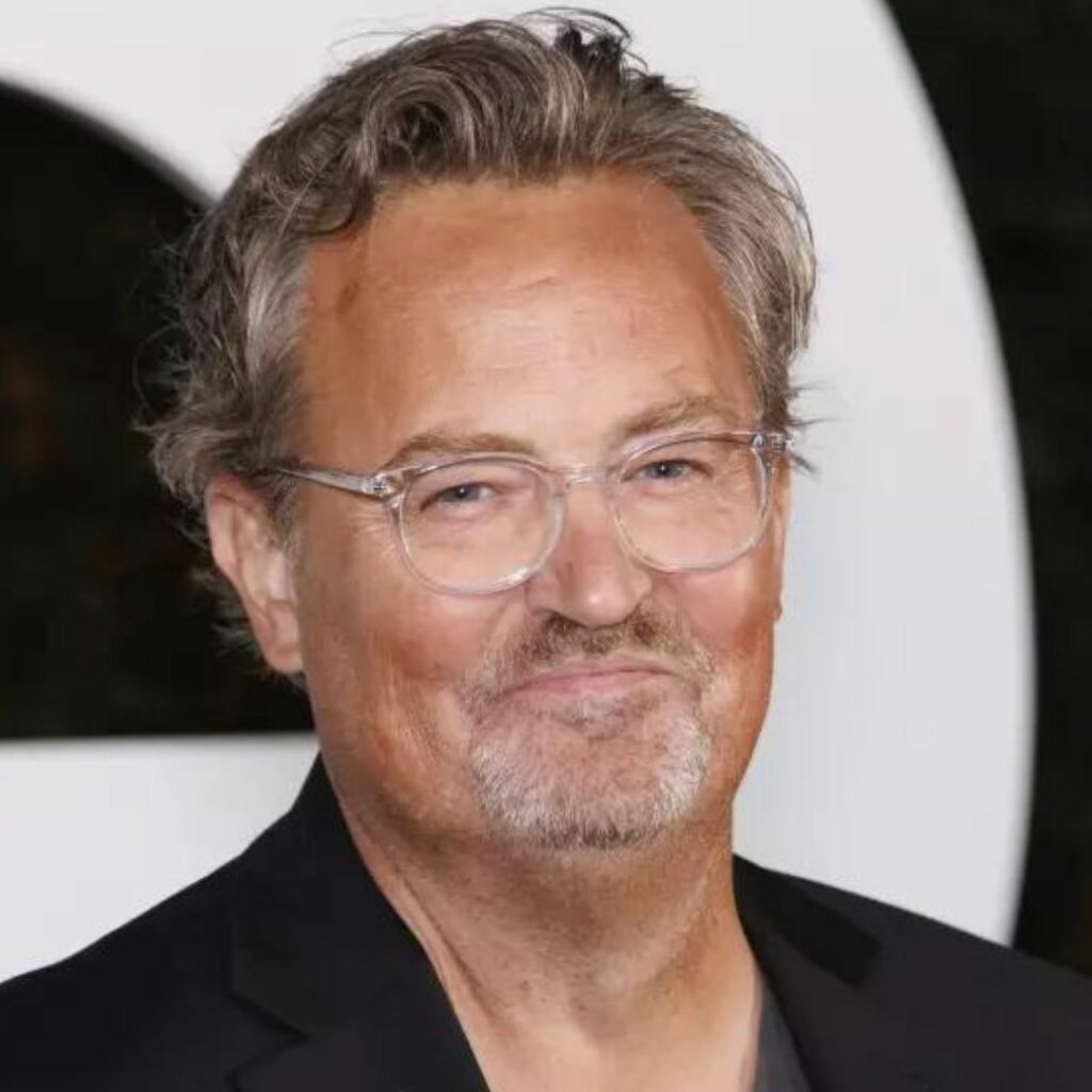 Décès de Matthew Perry : 'Les choses ne collent pas', son ex compagne prend la parole