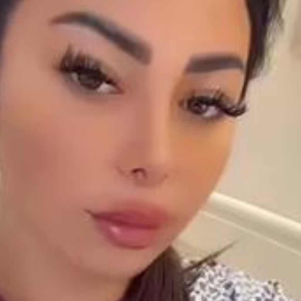 Maeva Ghennam : elle est accusée de mentir sur les raisons de son hospitalisation