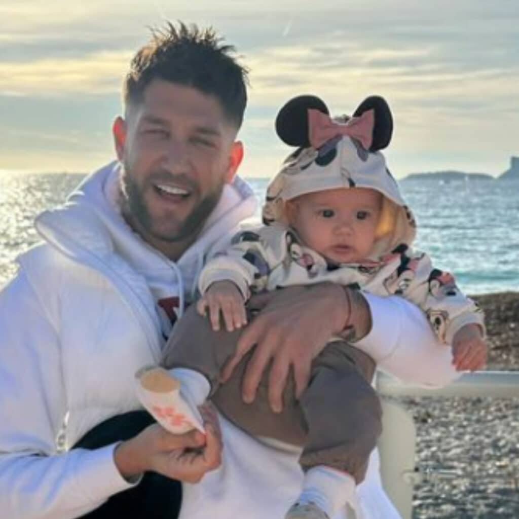 Paga (Les Marseillais) : il se filme avec sa fille Giorgia, la vidéo énerve les internautes