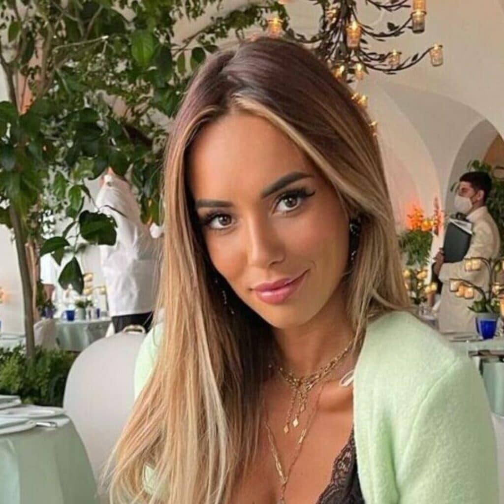 Hilona Gos : enceinte et en froid avec un proche ? Elle fait passer un message
