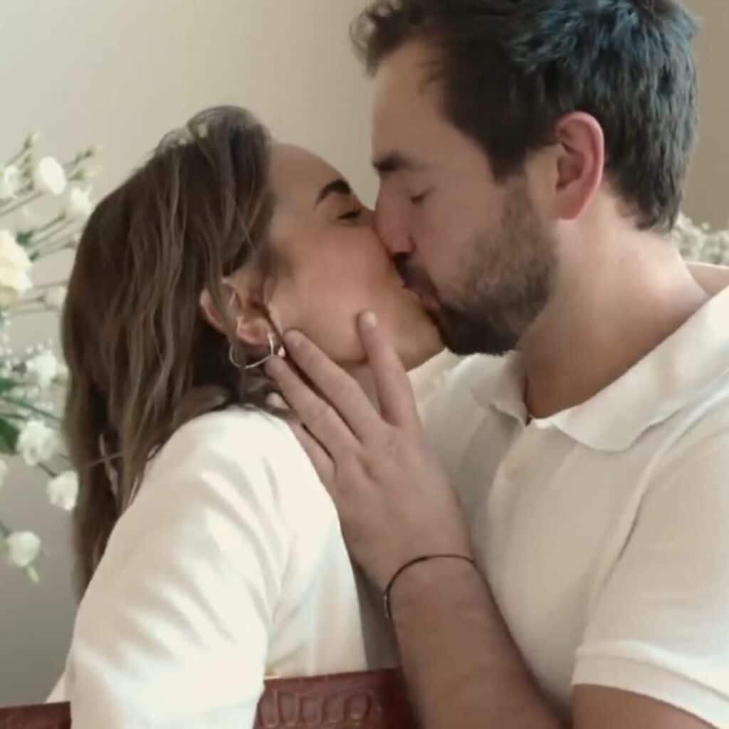 Hilona Gos enceinte : elle annonce le sexe de son bébé