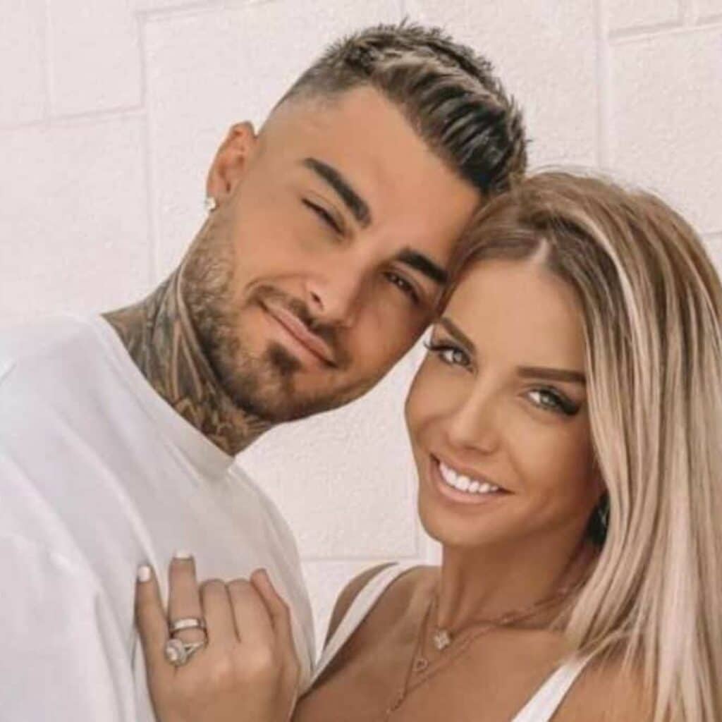 Jessica Thivenin : elle réagit aux "gros titres" sur sa rupture avec Thibault Garcia