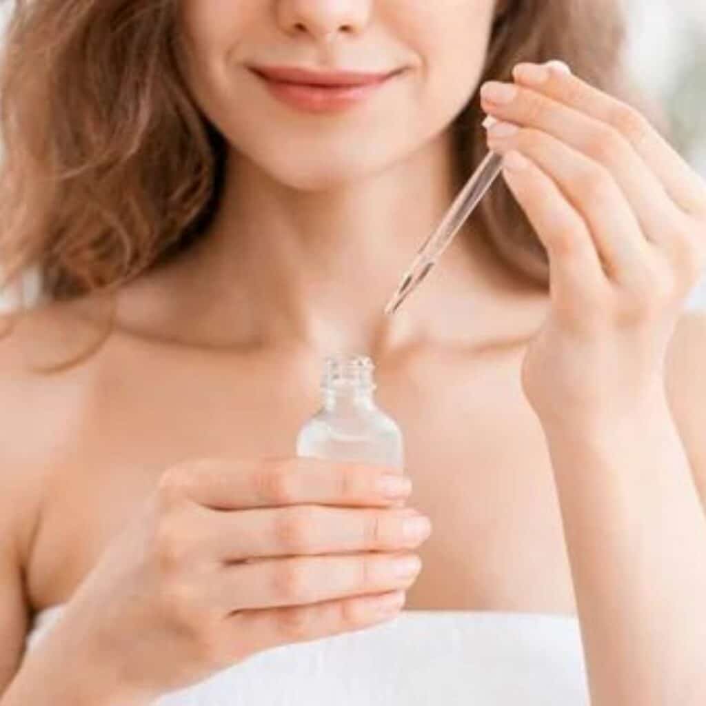 Ce sérum à l’acide hyaluronique à seulement 10 euros se vend toutes les 20 secondes dans le monde