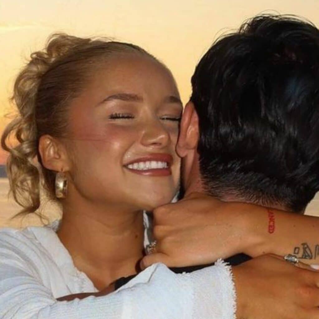 Victoria Mehault : folle amoureuse de son chéri, elle raconte leur première rencontre