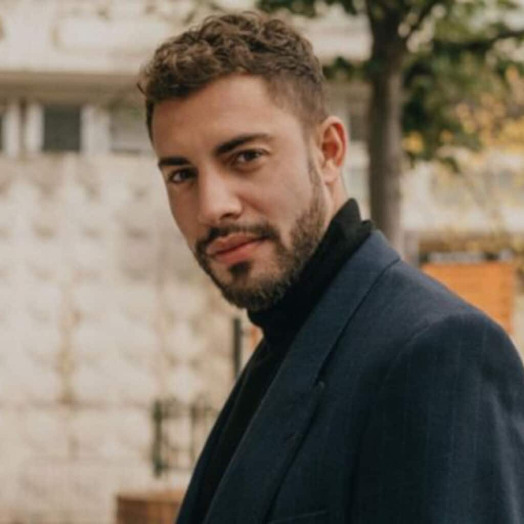 Marwan Berreni : "ingérable", un proche de l'acteur se confie sur sa sombre vie nocturne