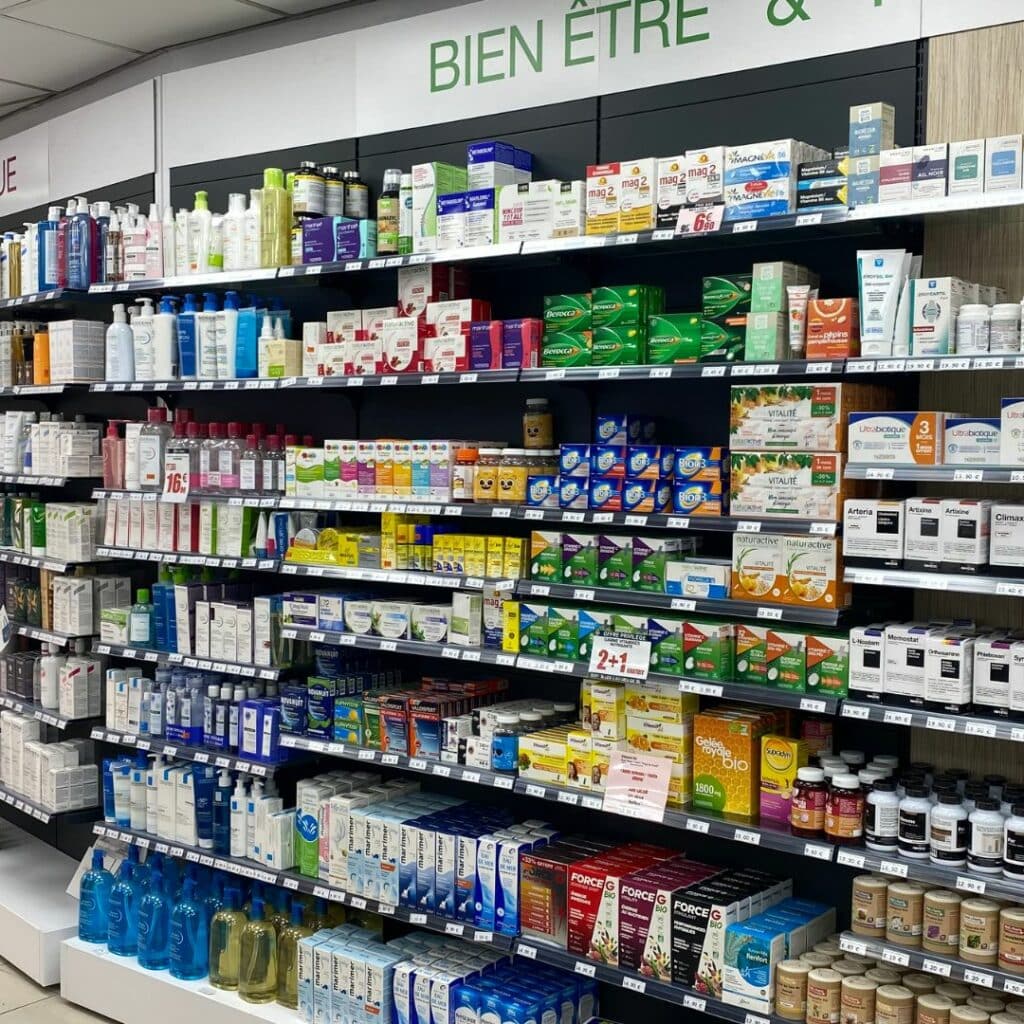 Gueule de bois : un nouveau remède vendu en pharmacie fait réagir