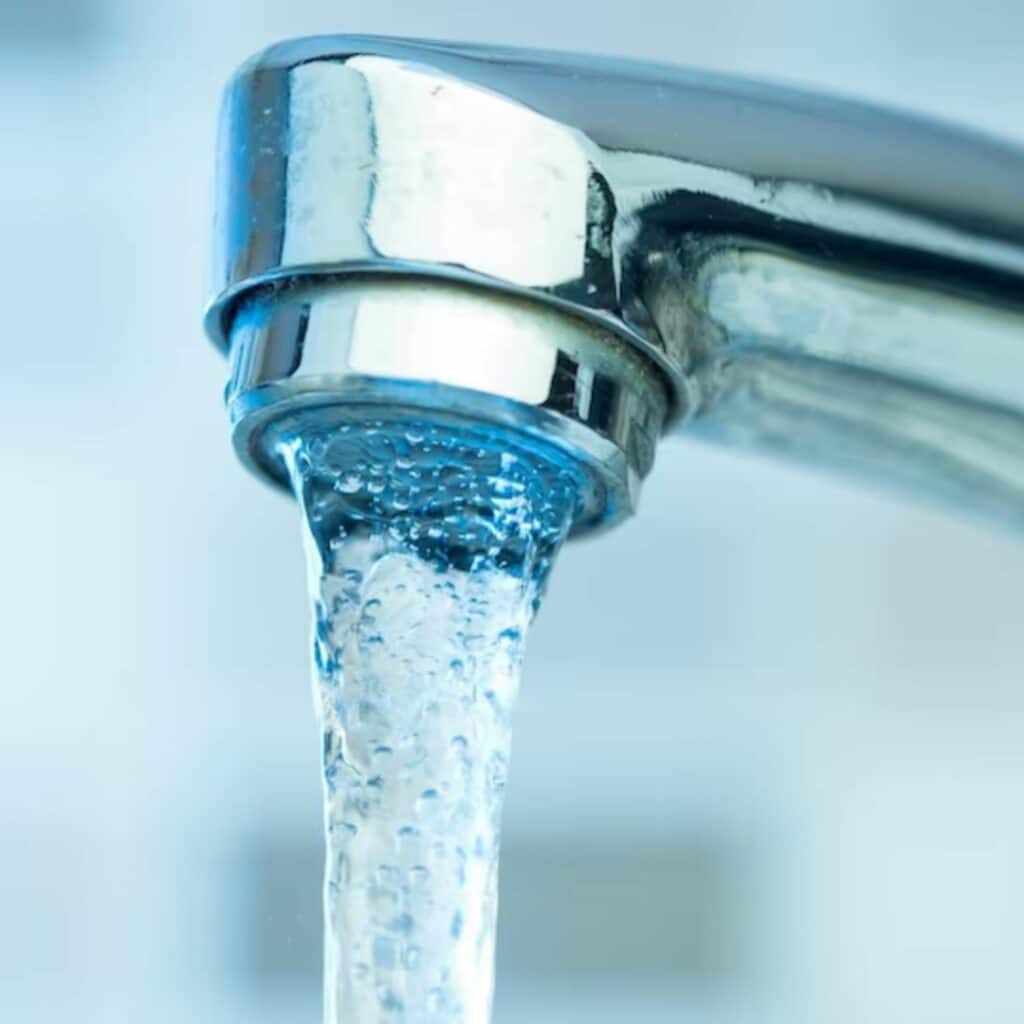 Pourquoi l'eau du robinet va vous coûter plus cher ?